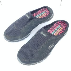 SKECHERS AIR COOLED MEMORY FOAM SLIPON SHOES